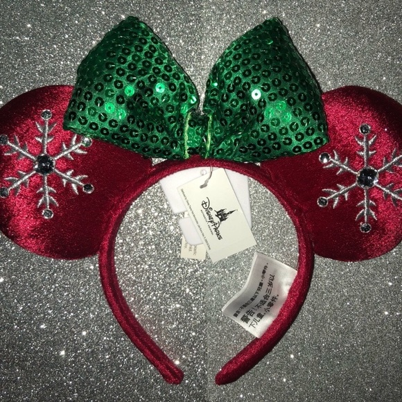 New Disney Parks Minnie Mouse holiday Ears